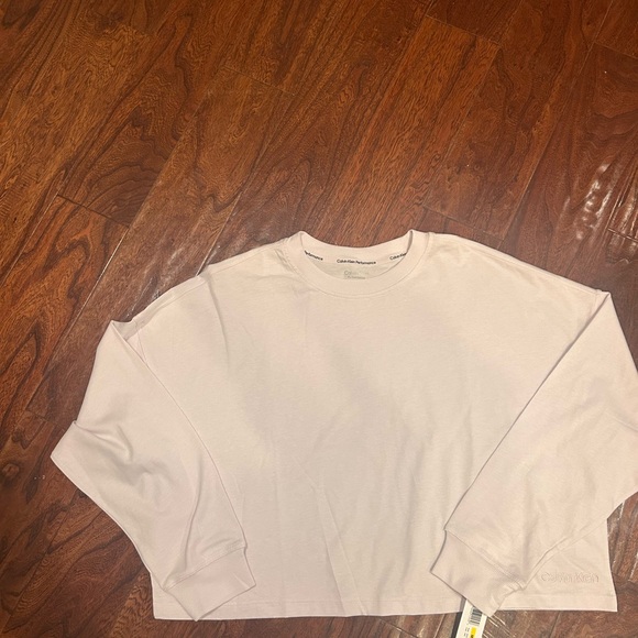 Woman's sporty Calvin Klein Performance light purple Long Sleeve crop Top Medium - Picture 4 of 4